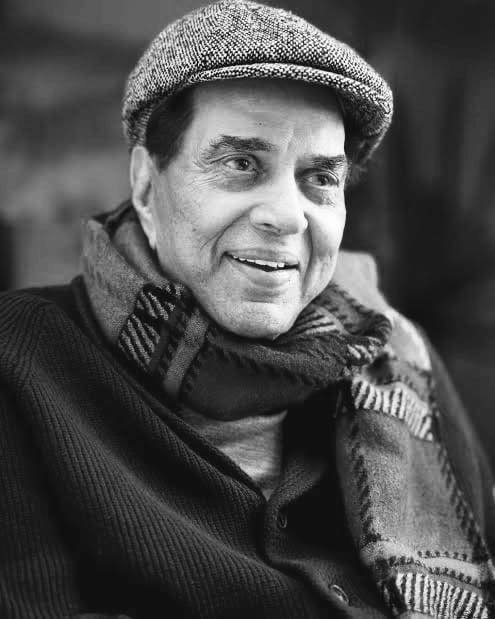 धर्मेंद्र जी के निधन पर देशभर में शोक