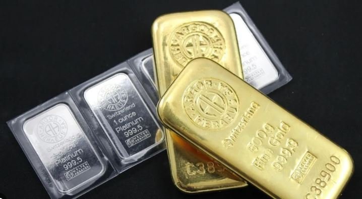 दो दिनों में 1.34 लाख रुपये सस्ती हुई चांदी, सोने के दाम में ₹45,000 की भारी गिरावट