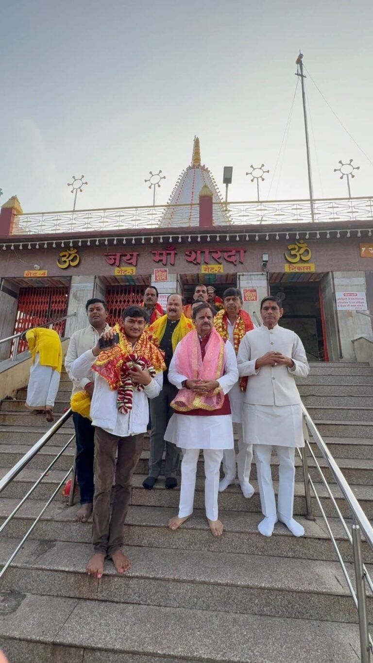 Rajendra Shukla ने किए मां शारदा के दर्शन