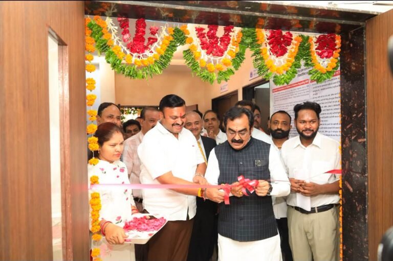 जबलपुर में स्वास्थ्य सेवाओं को मिली नई मजबूती, विक्टोरिया अस्पताल में अत्याधुनिक एमआरआई जाँच केंद्र का लोकार्पण